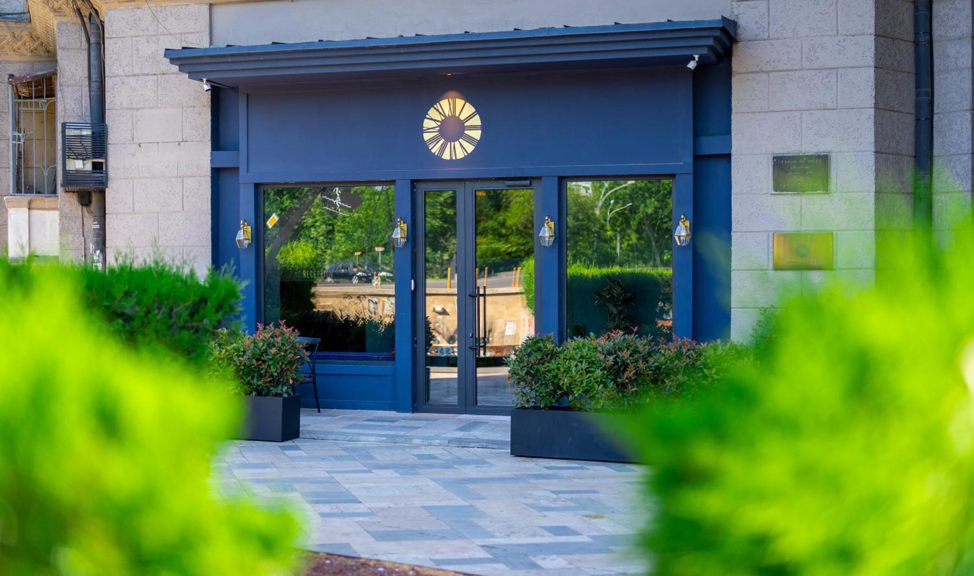 Zorba&Bond Boutique Hotel Tiflis Exterior foto