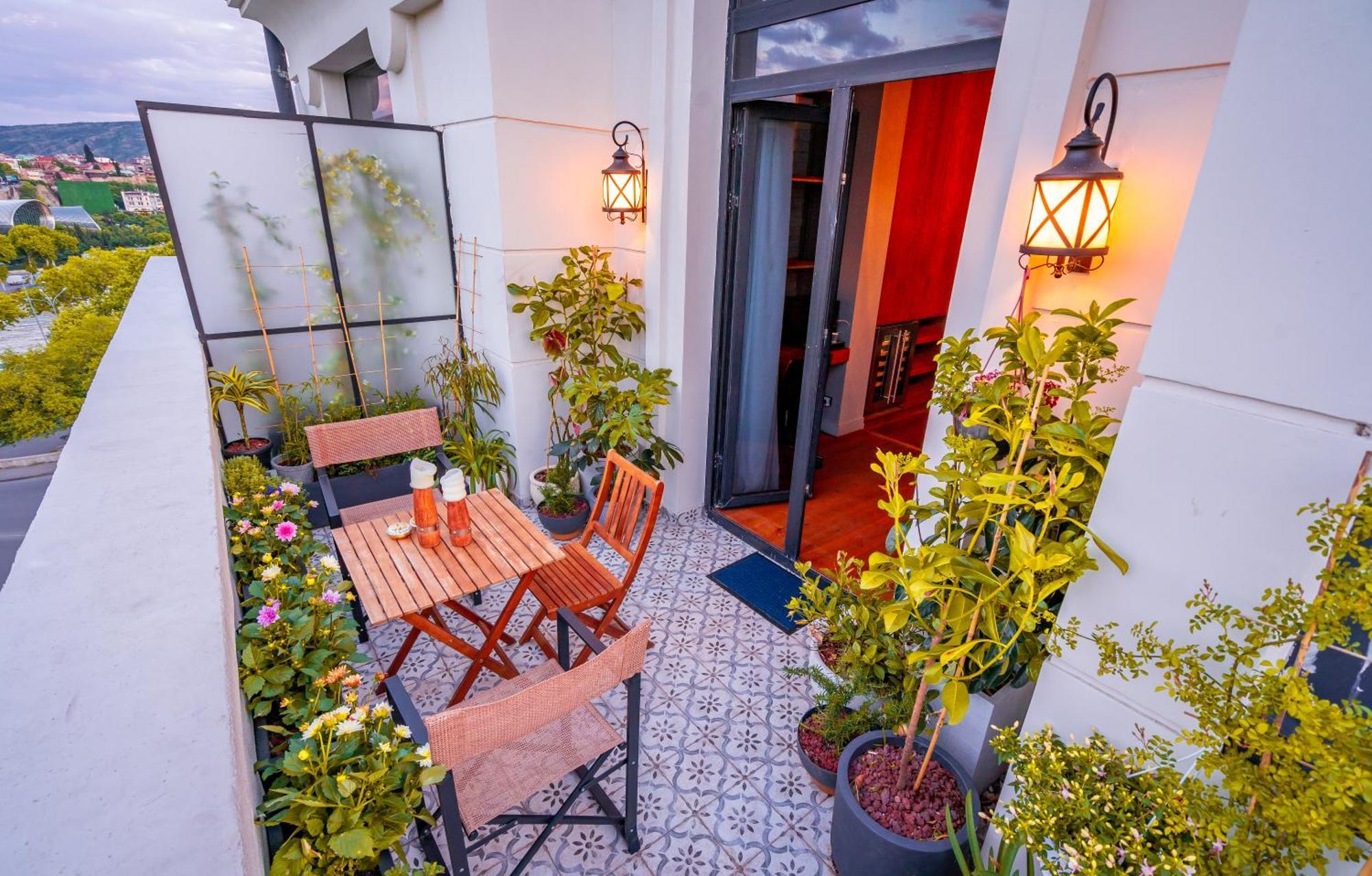 Zorba&Bond Boutique Hotel Tiflis Exterior foto